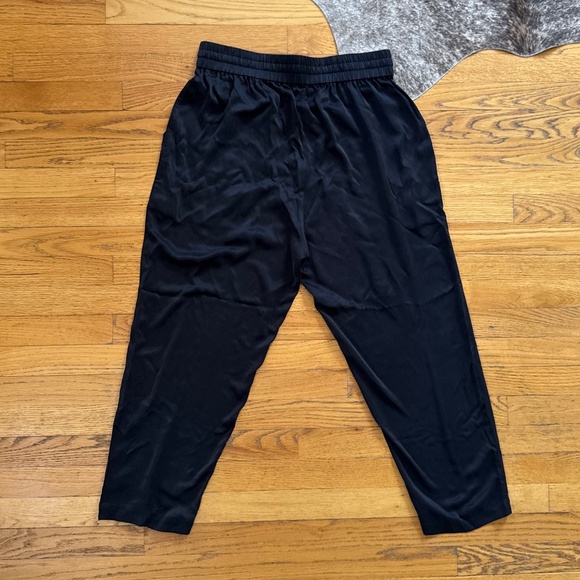 **SOLD** LAHGO NWOT Washable Silk Pajama Tee Pants Set in Immersed Black Size M - Picture 16 of 16